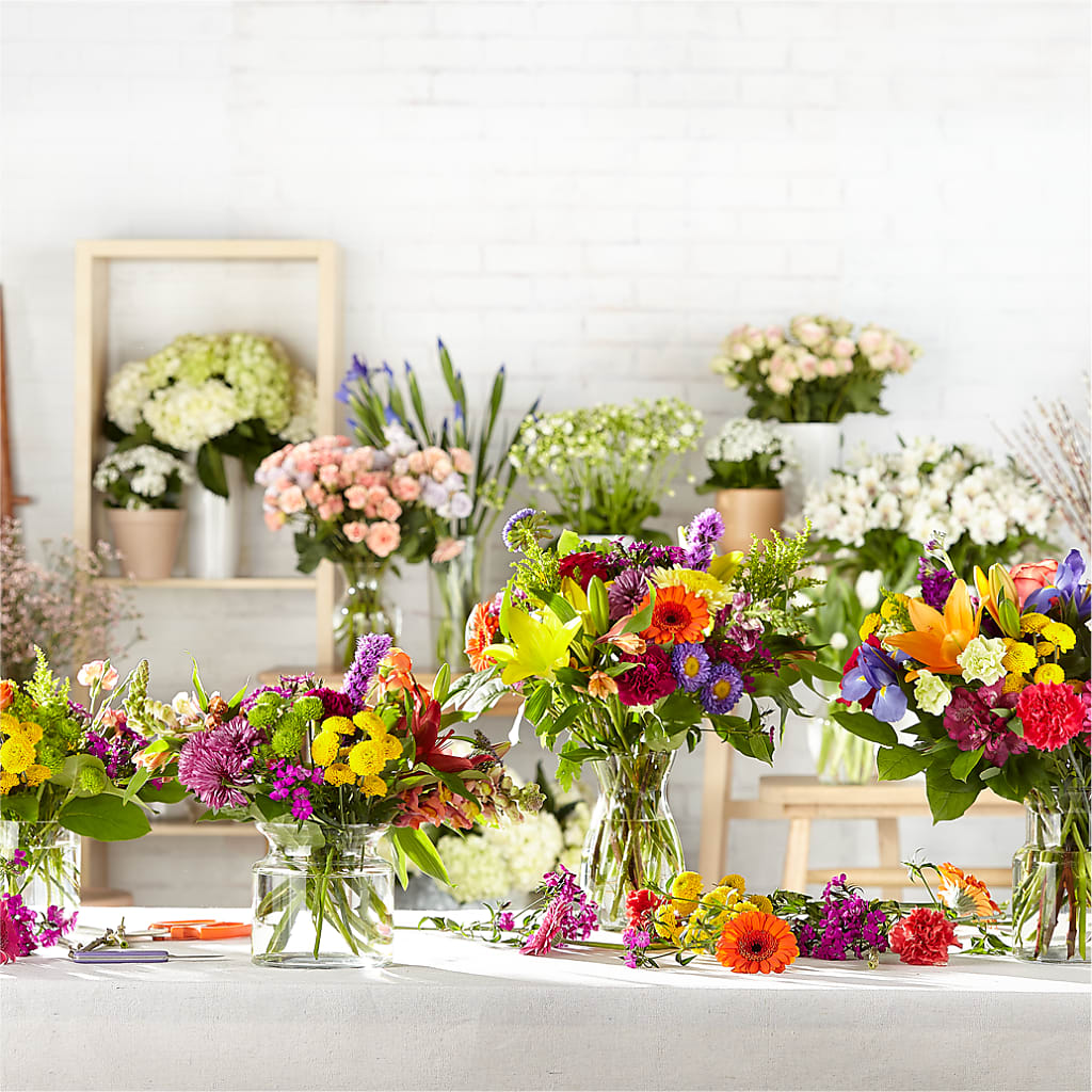 Bold & Bright – A Florist Original – GOD'S GARDEN FLOWER SHOP, Lancaster CA