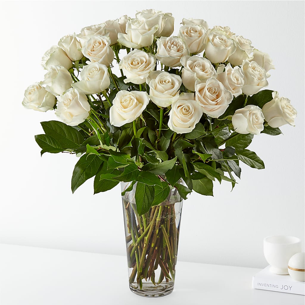 Long Stem White Rose Bouquet – GOD'S GARDEN FLOWER SHOP, Lancaster CA