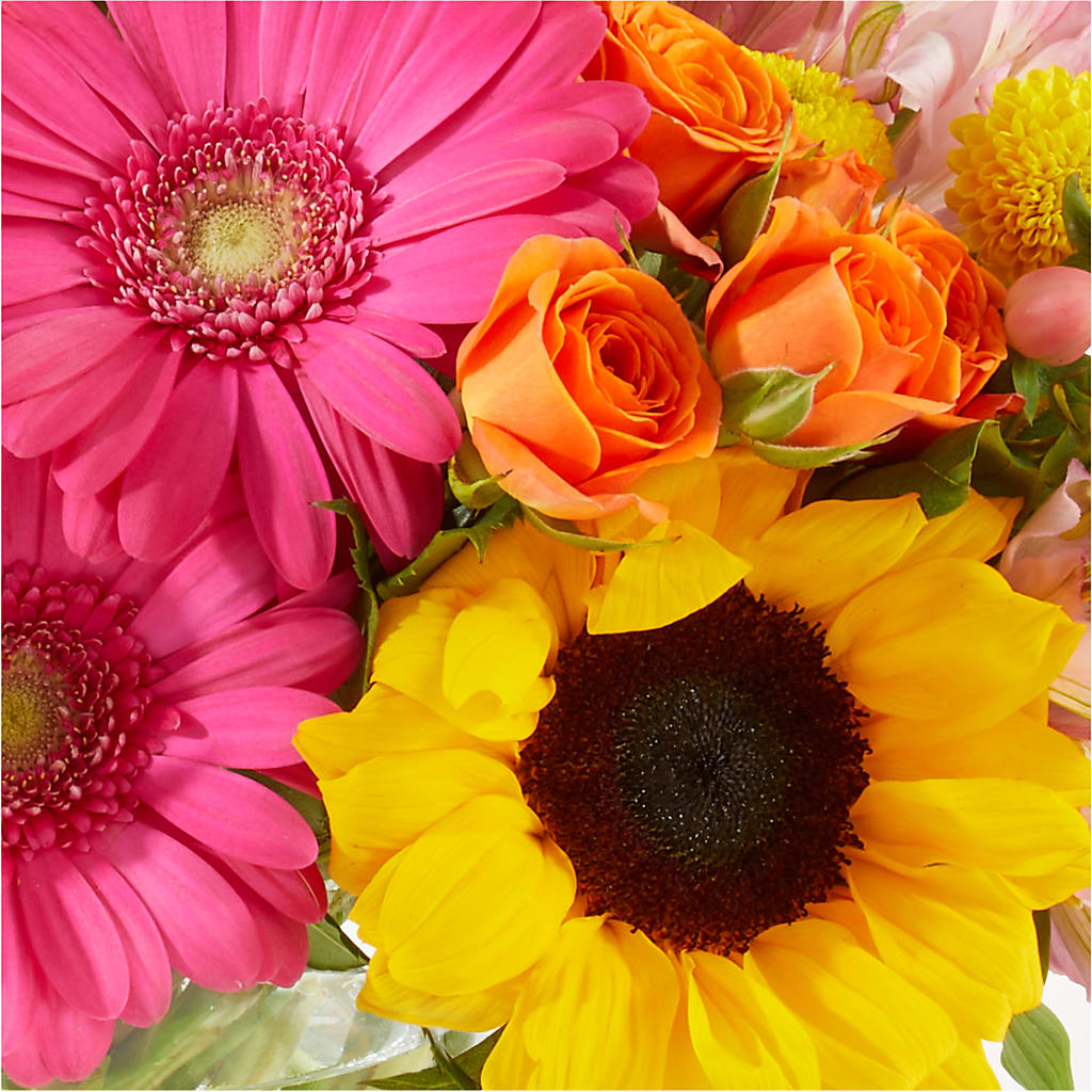 Florist Original Mixed Bouquet – GOD'S GARDEN FLOWER SHOP, Lancaster CA