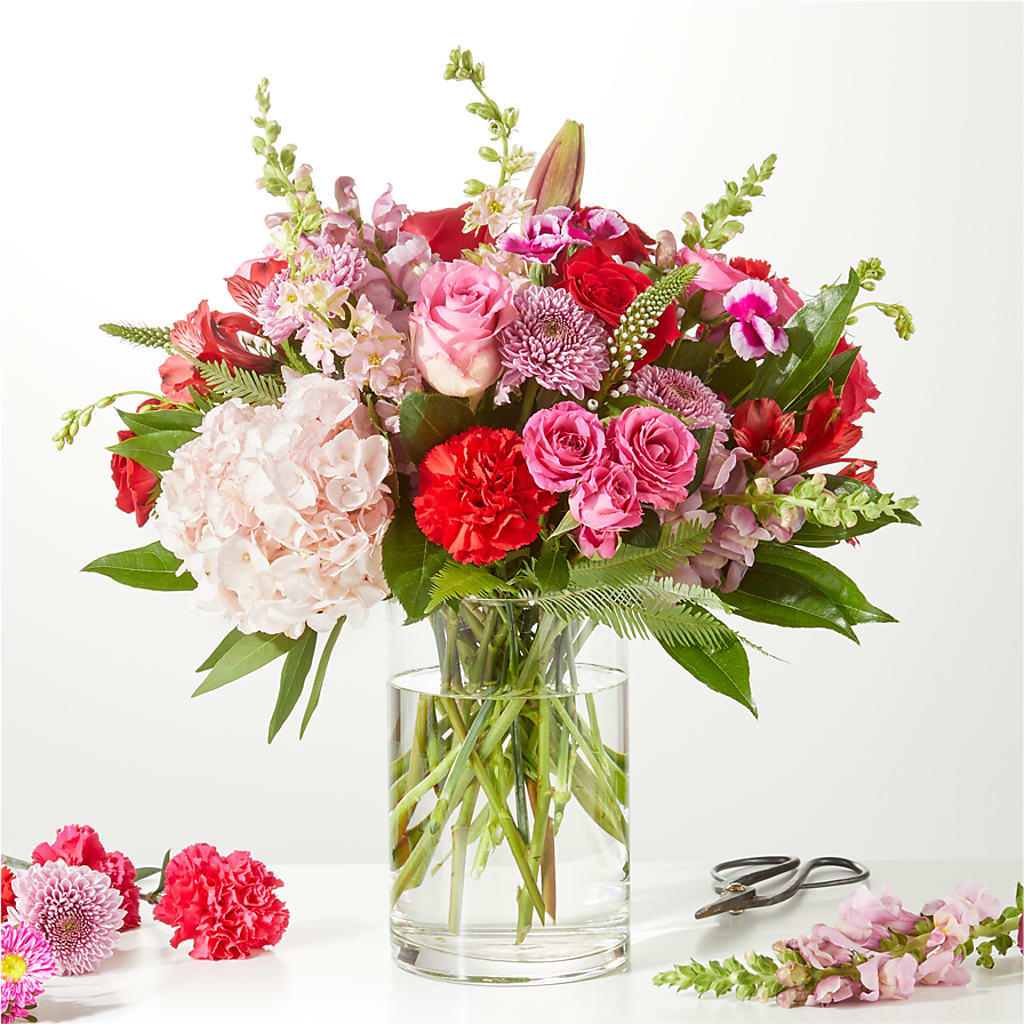 Swooning Over You - A Luxury Florist Original – GOD'S GARDEN FLOWER SHOP, Lancaster CA