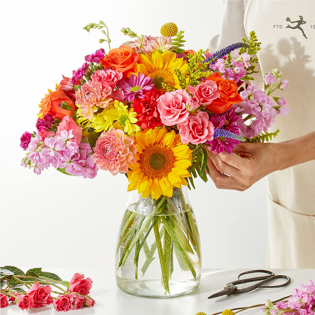 Cue the Confetti - A Florist Original – GOD'S GARDEN FLOWER SHOP, Lancaster CA