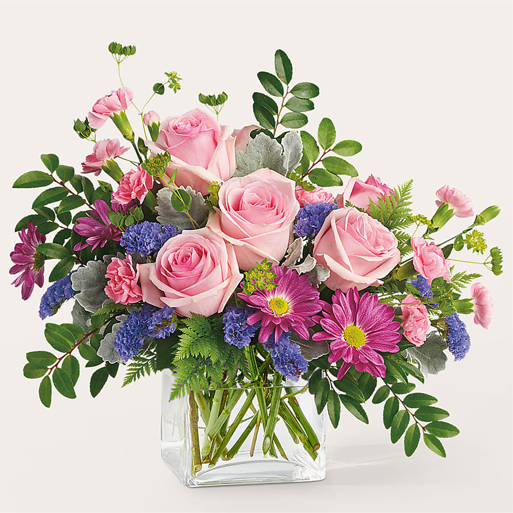 Starlet Bouquet – GOD'S GARDEN FLOWER SHOP, Lancaster CA