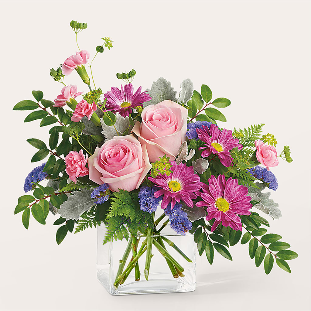 Starlet Bouquet – GOD'S GARDEN FLOWER SHOP, Lancaster CA