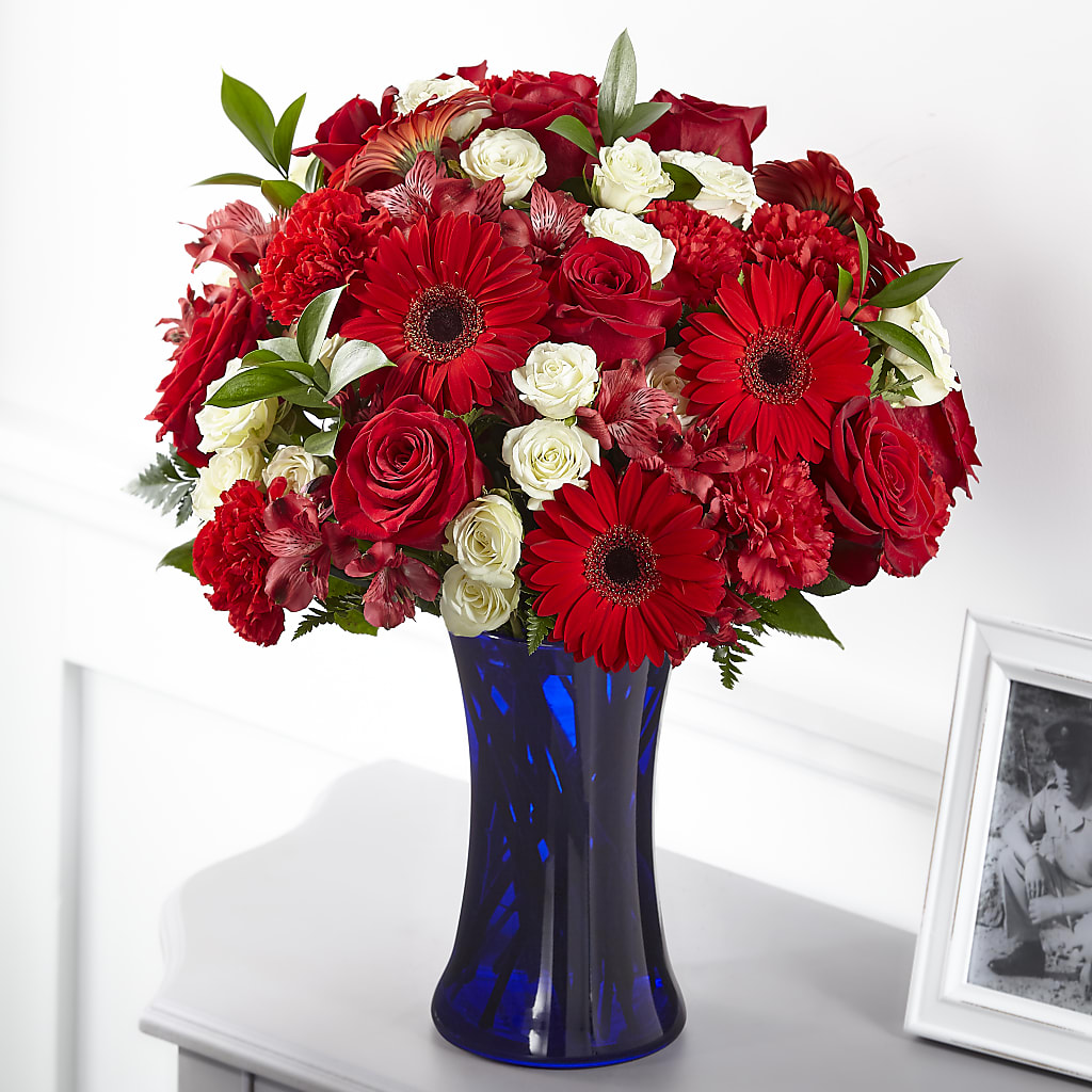 Hearts Embrace Bouquet – GOD'S GARDEN FLOWER SHOP, Lancaster CA