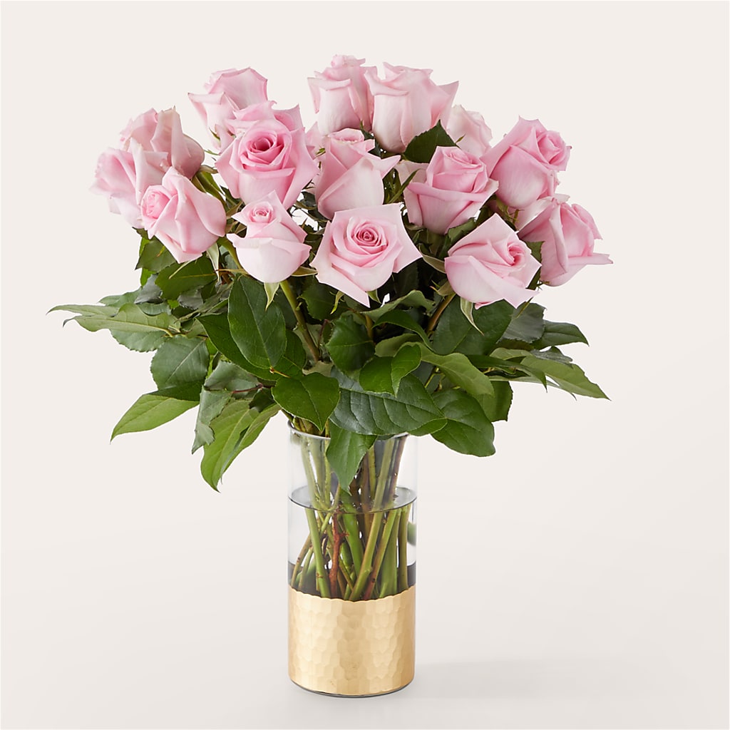Picture Perfect Pink Rose Bouquet – GOD'S GARDEN FLOWER SHOP, Lancaster CA