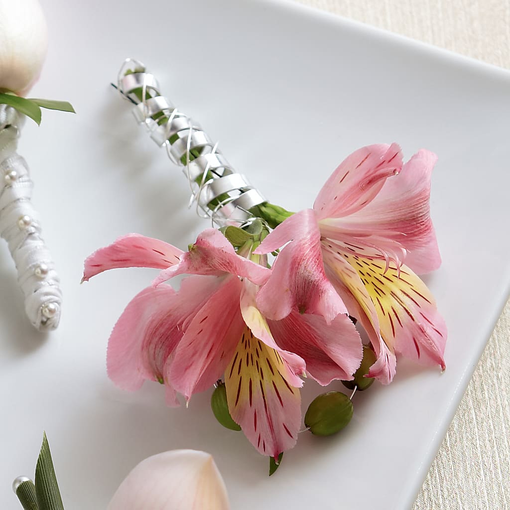 Pink Peruvian Lily Boutonniere – GOD'S GARDEN FLOWER SHOP, Lancaster CA