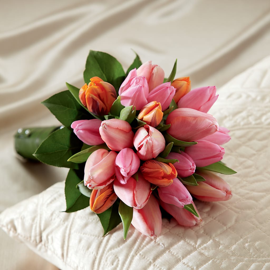 Embraceable Bouquet – GOD'S GARDEN FLOWER SHOP, Lancaster CA
