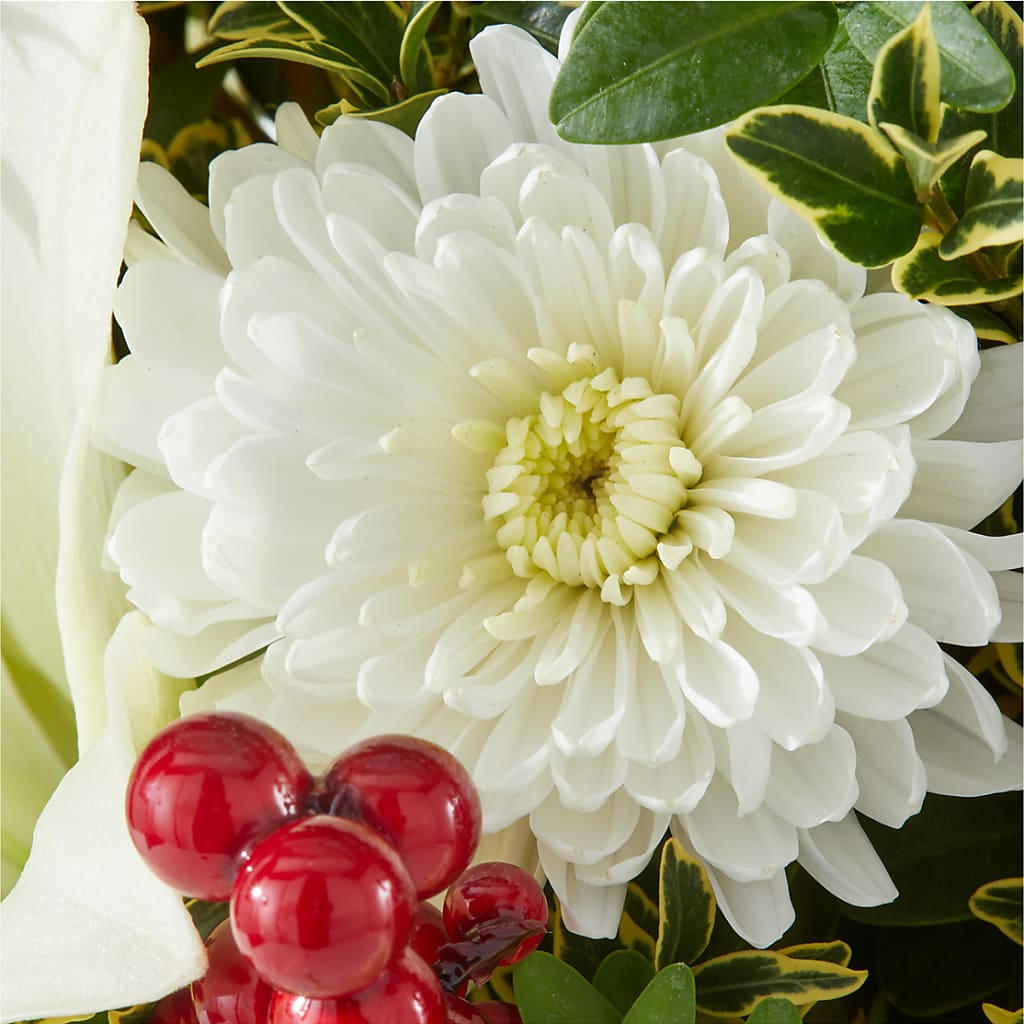 Festive Moments Tree – GOD'S GARDEN FLOWER SHOP, Lancaster CA