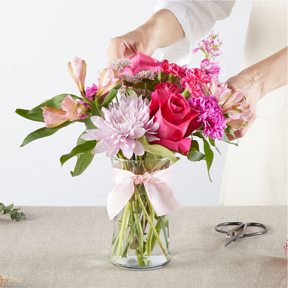 Pink Ribbon - A Florist Original – GOD'S GARDEN FLOWER SHOP, Lancaster CA