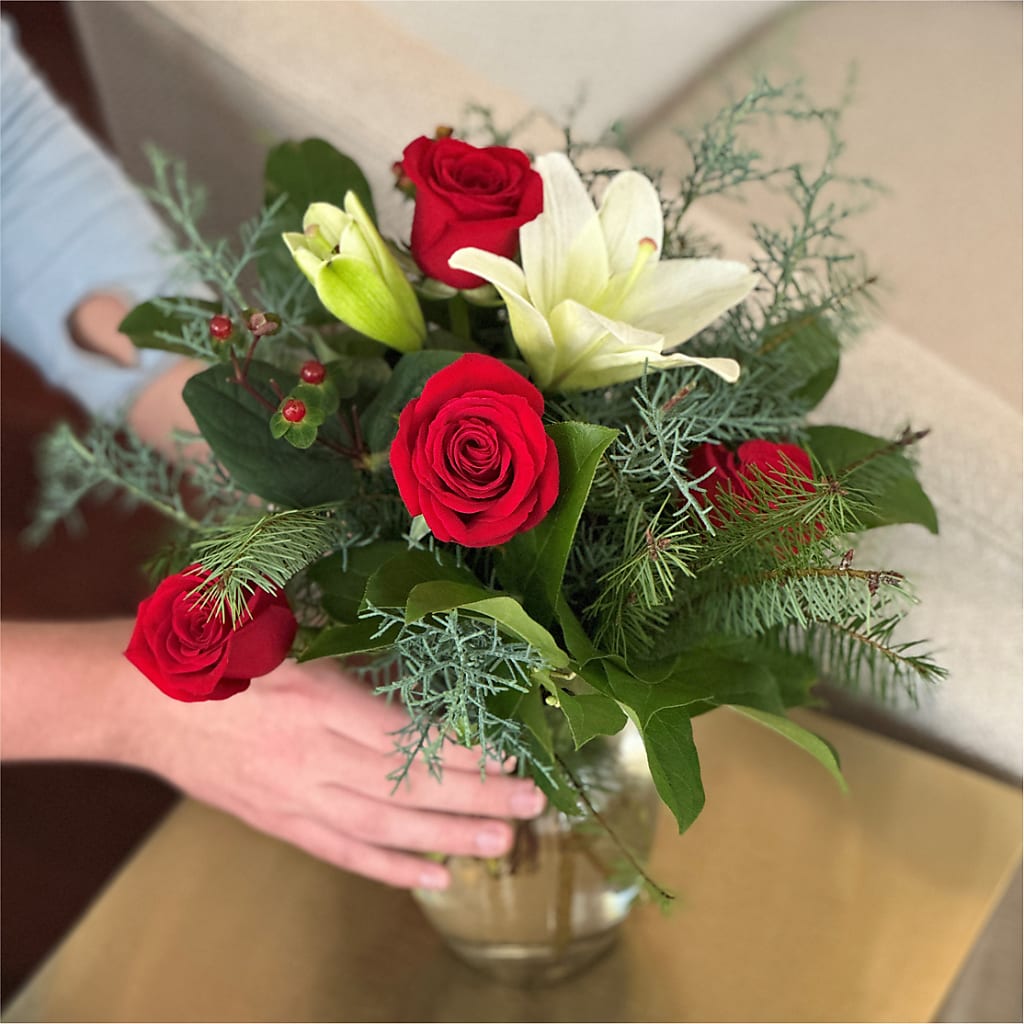 Glittering Lights Bouquet – GOD'S GARDEN FLOWER SHOP, Lancaster CA