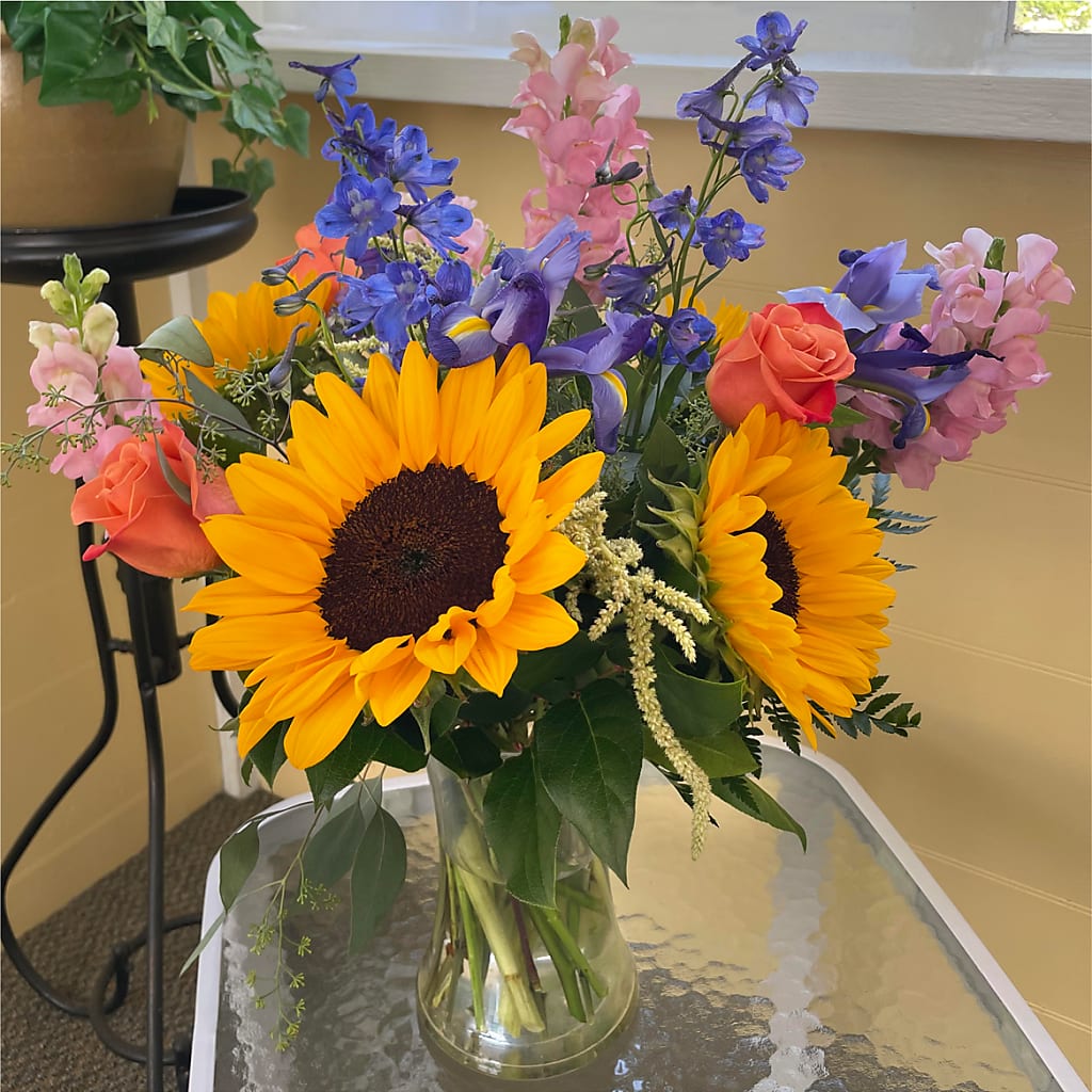 Rays of Life Bouquet – GOD'S GARDEN FLOWER SHOP, Lancaster CA