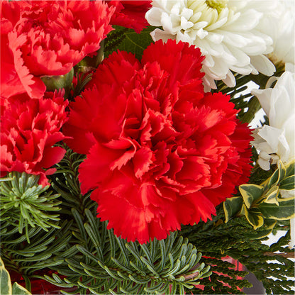 Christmas Market Bouquet – GOD'S GARDEN FLOWER SHOP, Lancaster CA