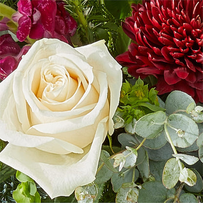 Cranberry Fizz Bouquet – GOD'S GARDEN FLOWER SHOP, Lancaster CA