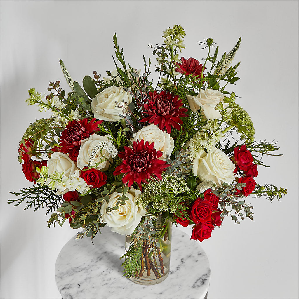 Favorite Traditions Bouquet – GOD'S GARDEN FLOWER SHOP, Lancaster CA